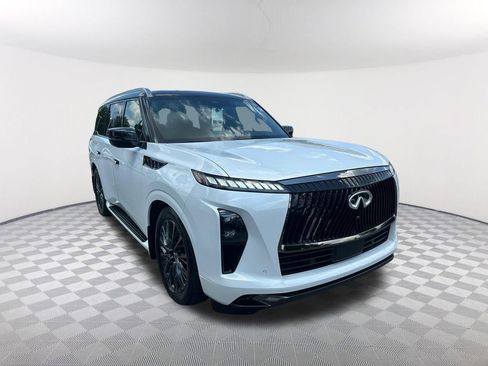 Used 2026 INFINITI QX80 Autograph w/ Premium Cargo Package AWD/4WD image 3