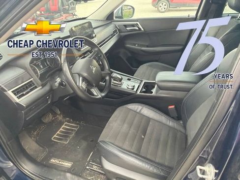 Used 2023 Mitsubishi Outlander SE AWD/4WD image 8