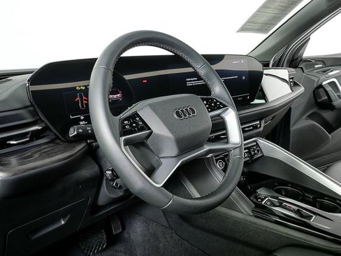 Certified 2025 Audi Q5 Premium Plus w/ Premium Plus image 4