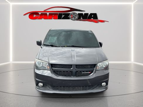 Used 2018 Dodge Grand Caravan SE FWD image 13