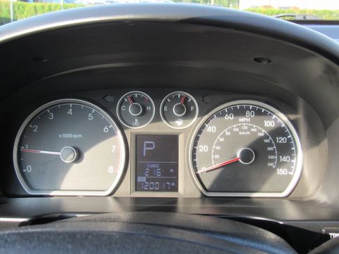 Used 2010 Hyundai Elantra SE w/ Popular Equipment Pkg 2 FWD image 13
