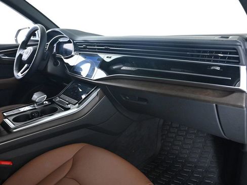 Certified 2025 Audi Q8 Premium w/ Convenience Package image 15