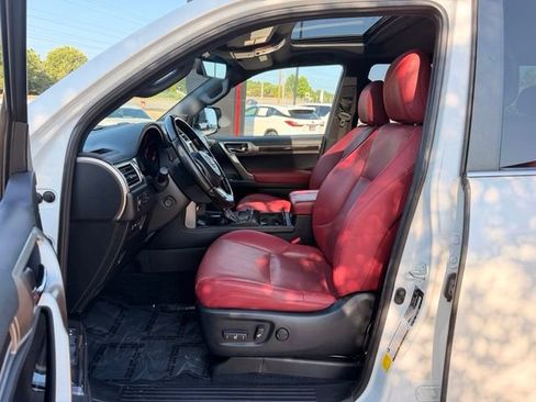Used 2021 Lexus GX 460 Premium w/ Premium Package AWD/4WD image 23