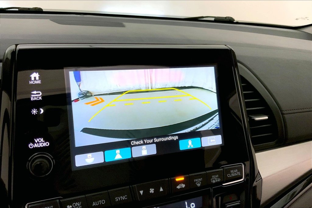 Used 2020 Honda Odyssey Elite image 17