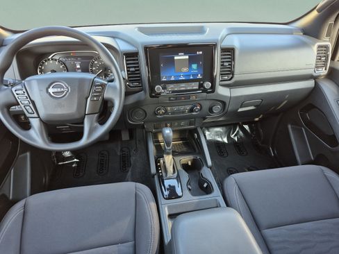 Used 2023 Nissan Frontier SV w/ Midnight Edition Package RWD image 14