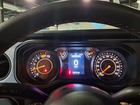 Used 2024 Jeep Wrangler Sport AWD/4WD image 20