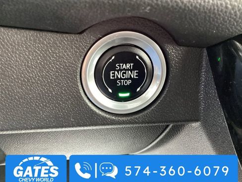 Used 2024 Chevrolet Traverse LT FWD image 22