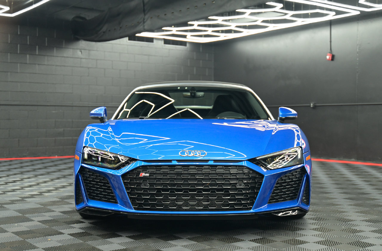 Used 2023 Audi R8 V10 performance w/ Premium Package RWD image 2