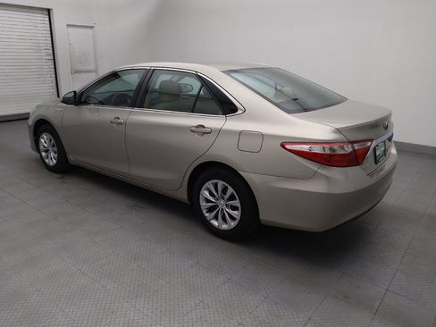 Used 2017 Toyota Camry LE FWD image 3