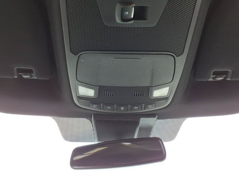 Used 2020 Ford F150 XLT w/ Equipment Group 302A Luxury AWD/4WD image 18