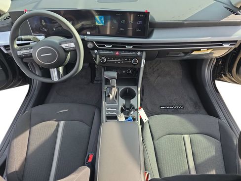 Used 2026 Hyundai Sonata SE FWD image 36