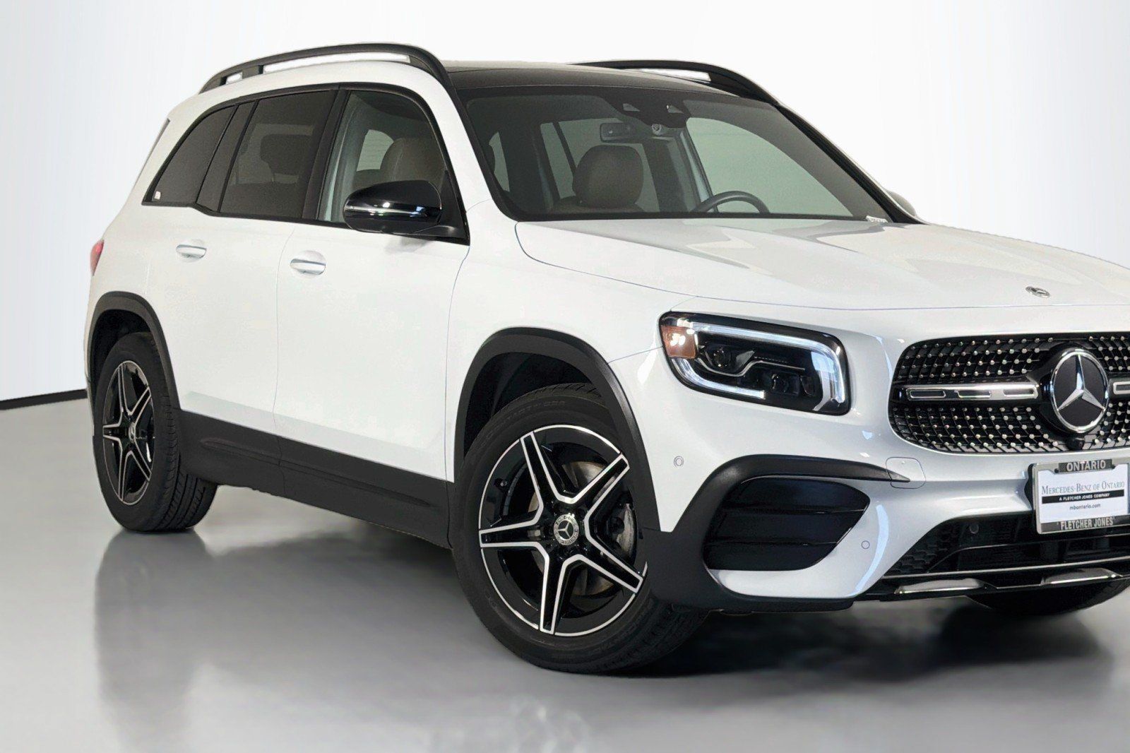 Used 2023 Mercedes-Benz GLB 250 image 13