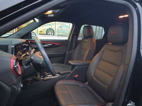 Used 2024 Chevrolet TrailBlazer RS w/ Convenience Package image 19