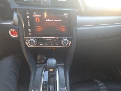 Used 2016 Honda Civic EX image 10