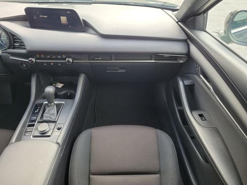 Used 2022 MAZDA MAZDA3 s image 20