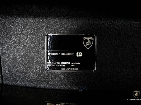 Used 2024 Lamborghini Urus S image 8