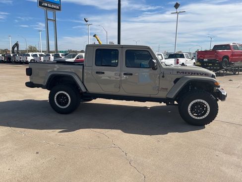 Used 2022 Jeep Gladiator Mojave w/ LED Lighting Group image 4