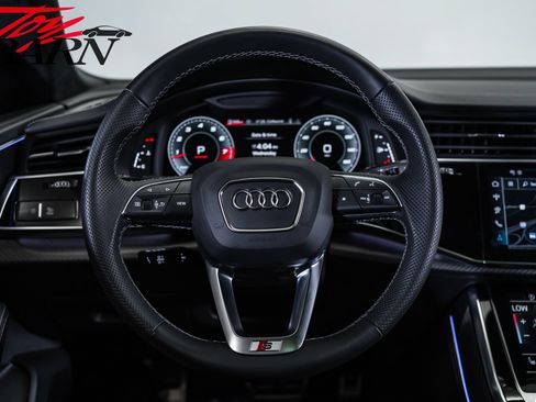 Used 2024 Audi SQ8 Prestige AWD/4WD image 29