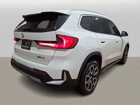 Certified 2023 BMW X1 xDrive28i w/ Premium Package image 4