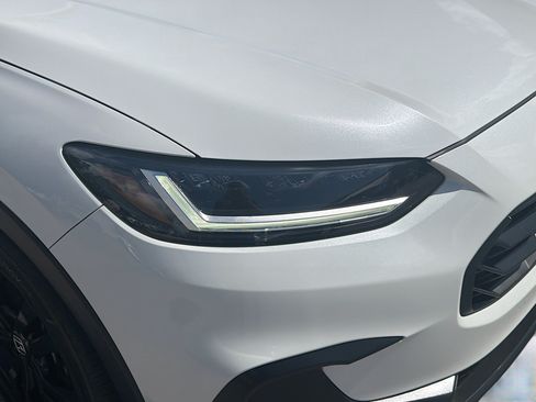 Certified 2026 Honda HR-V Sport image 33
