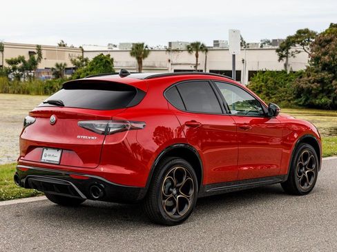 New 2025 Alfa Romeo Stelvio Sprint image 3