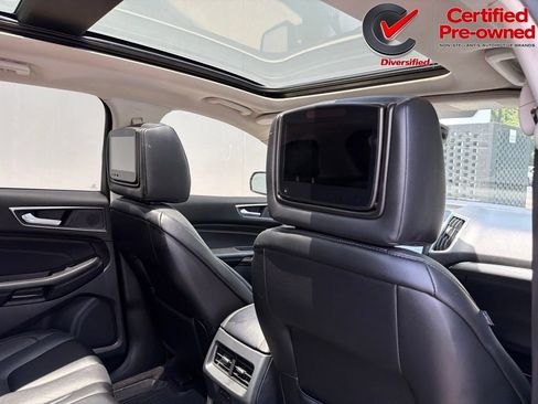 Used 2022 Ford Edge Titanium w/ Equipment Group 301A AWD/4WD image 29