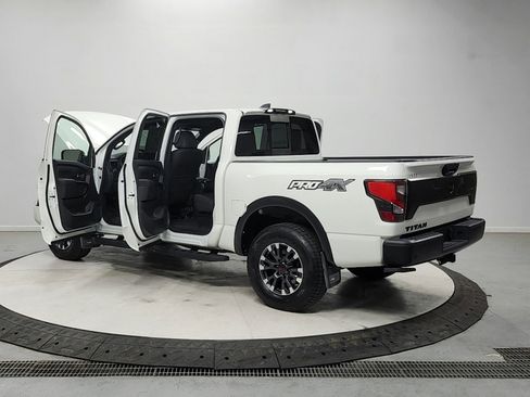 Used 2023 Nissan Titan PRO-4X w/ Pro-4x Utility Package AWD/4WD image 13