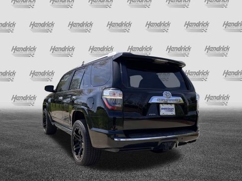 Used 2017 Toyota 4Runner Limited image 9