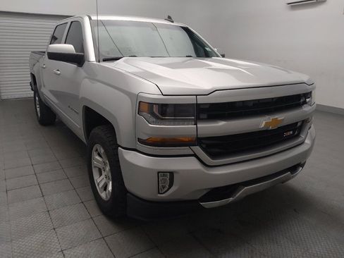 Used 2017 Chevrolet Silverado 1500 LT w/ All Star Edition AWD/4WD image 14