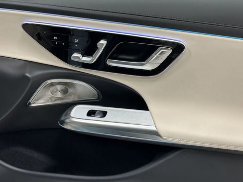 New 2026 Mercedes-Benz E 350 Sedan image 17