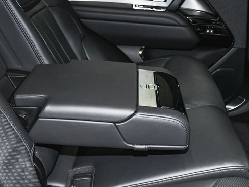 Used 2024 Land Rover Range Rover Sport Dynamic SE image 62