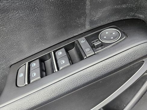 Used 2024 Kia Soul LX w/ Option Group 015 image 30