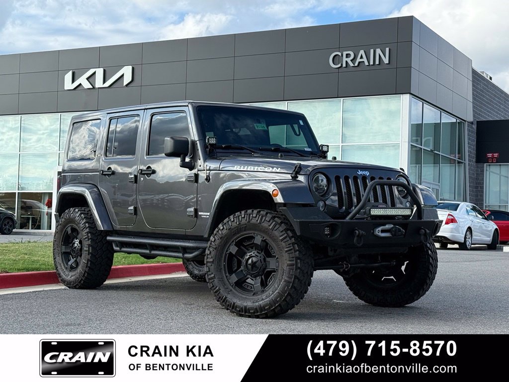 Used 2016 Jeep Wrangler Unlimited Rubicon w/ Connectivity Group AWD/4WD image 1