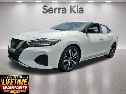 Used 2023 Nissan Maxima SV w/ Floor Mat Group