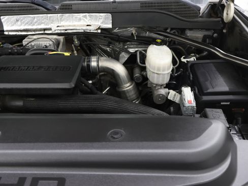 Used 2018 Chevrolet Silverado 2500 LTZ w/ Duramax Plus Package image 17