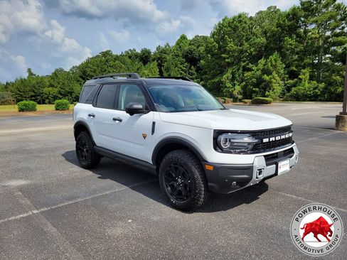 Used 2026 Ford Bronco Sport Badlands w/ Sasquatch Badlands Package AWD/4WD image 8