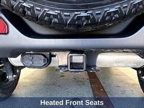 Used 2023 Jeep Wrangler Unlimited Sahara w/ Cold Weather Group AWD/4WD image 32