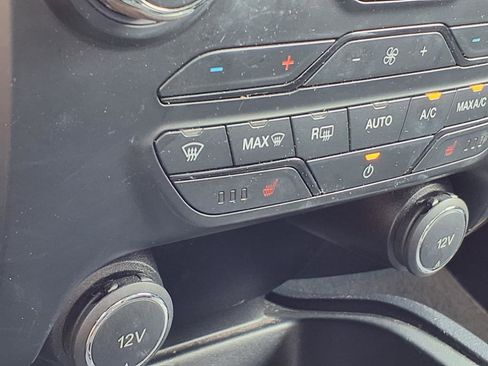 Used 2020 Ford Ranger Lariat w/ Equipment Group 501A Mid image 5