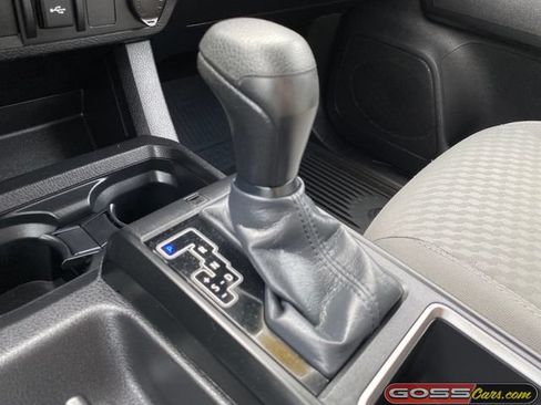 Used 2022 Toyota Tacoma SR w/ SX Package AWD/4WD image 12