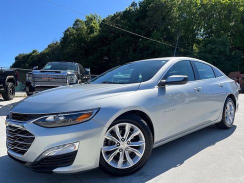 Used 2021 Chevrolet Malibu LT FWD image 3