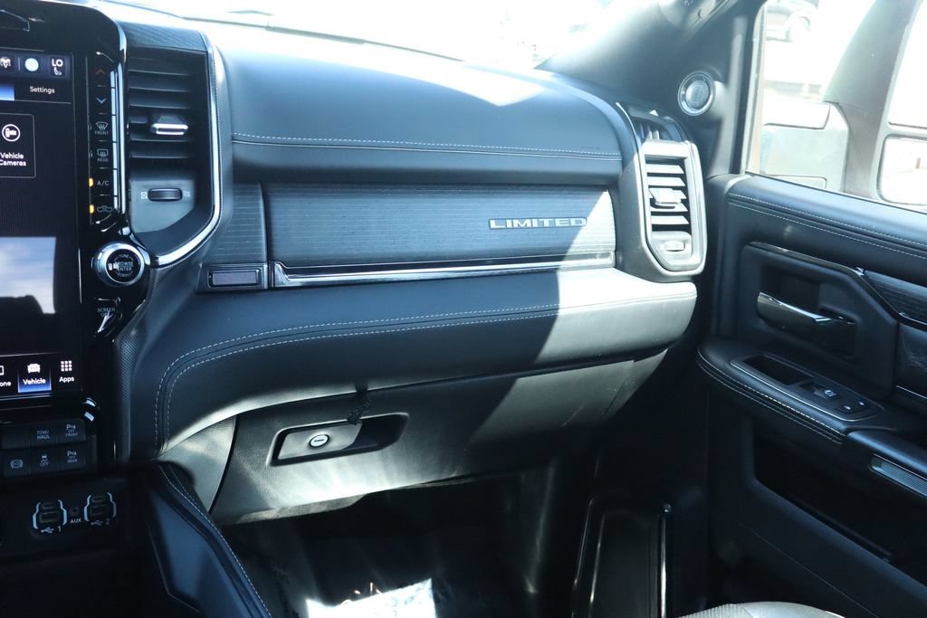 Used 2024 RAM 2500 Limited AWD/4WD image 28