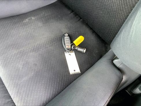 Used 2017 Nissan Altima 2.5 SR w/ Midnight Edition Package image 15