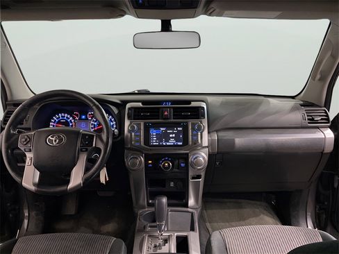 Used 2016 Toyota 4Runner SR5 image 12