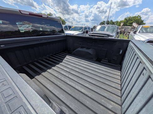 Used 2019 Chevrolet Silverado 1500 Custom w/ Custom Value Package AWD/4WD image 10