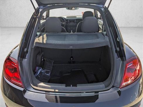 Used 2018 Volkswagen Beetle 2.0T Coast FWD image 6