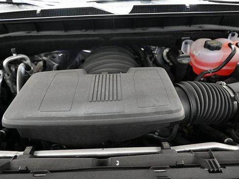 New 2026 Chevrolet Suburban High Country w/ LPO, Chrome Package image 32