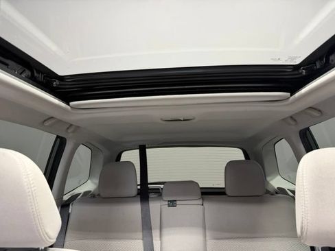 Used 2018 Subaru Forester 2.5i Premium w/ All-Weather Package AWD/4WD image 22