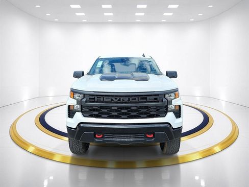 New 2026 Chevrolet Silverado 1500 Custom Trail Boss w/ LPO, Dark Essentials Package AWD/4WD image 2