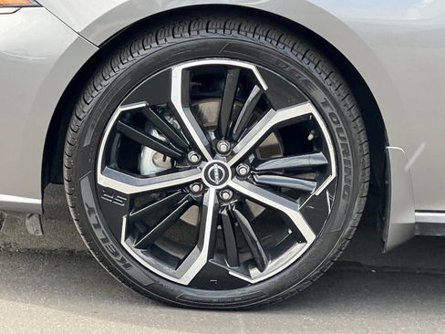 Used 2023 Nissan Altima 2.5 SR image 25