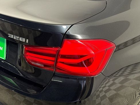 Used 2016 BMW 328i xDrive Sedan AWD/4WD image 34